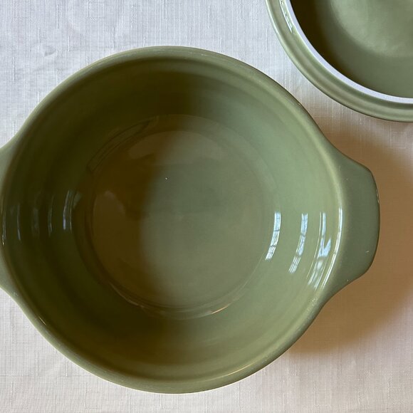 Longaberger Woven Traditions Sage 3 Qt Round Casserole Covered 9 inches - Picture 4 of 6